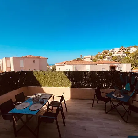 L Effet Apartment